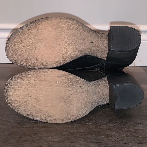 NEW Steve Madden leather chunk heel lace up boots - Picture 6 of 6